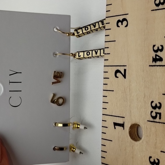 Set of 3 Earrings Love Hoop Gold Dangle Stud Fashion Jewelry Small Brass Resin - Picture 4 of 7